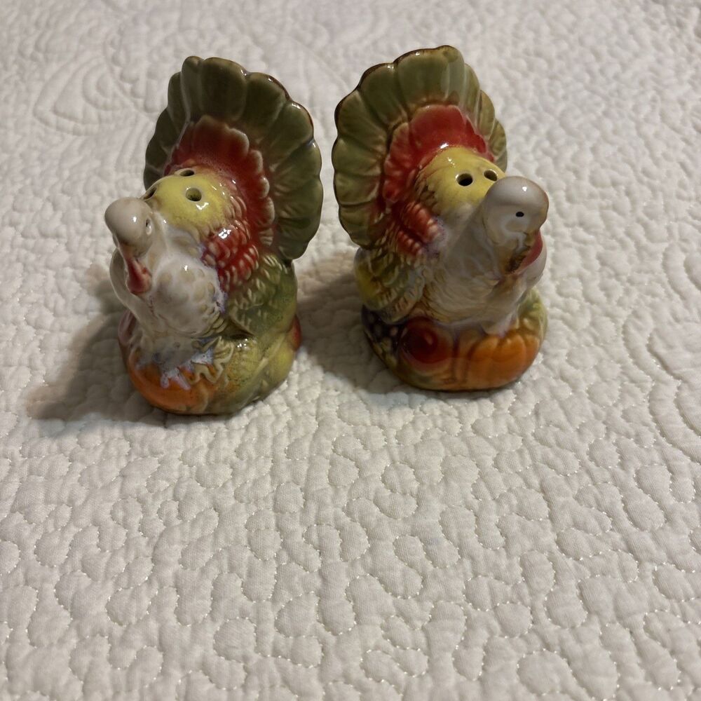 Ceramic Thanksgiving Turkey Salt And Pepper Shakers Fall Autumn Decor Set